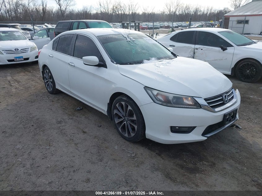 2015 HONDA ACCORD VIN: 1HGCR2F59FA157208