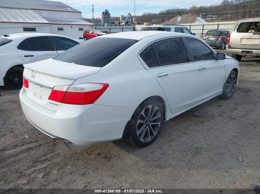 2015 HONDA ACCORD VIN: 1HGCR2F59FA157208