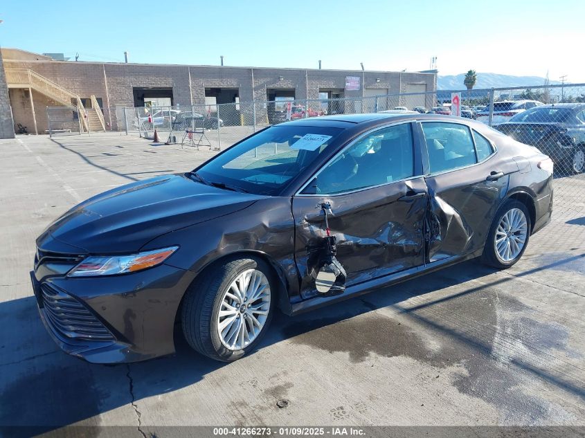 VIN 4T1BZ1HK7JU502794 2018 TOYOTA CAMRY no.2