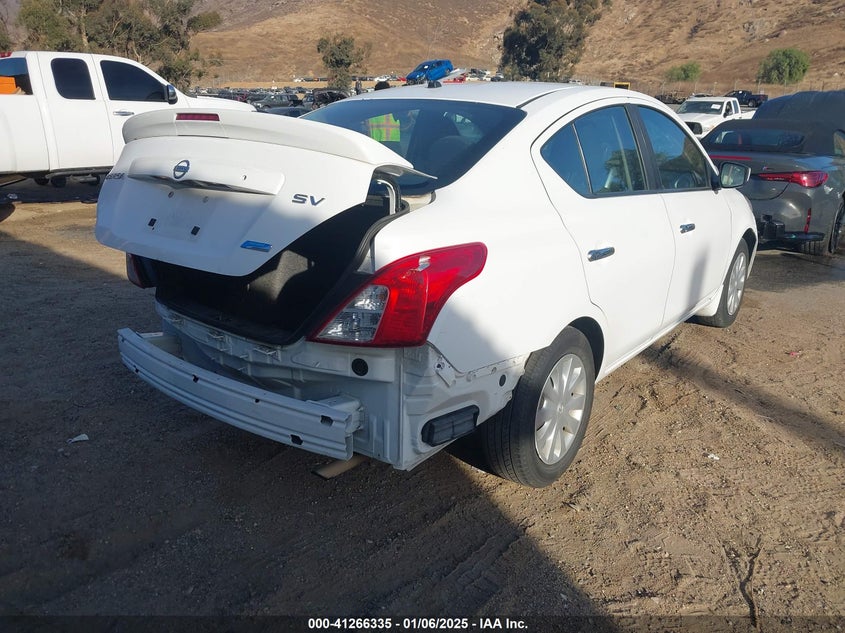 2016 NISSAN VERSA 1.6 SV - 3N1CN7AP4GL893602