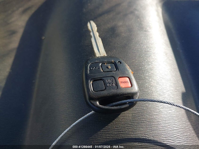 2006 TOYOTA SCION TC VIN: JTKDE167460085472