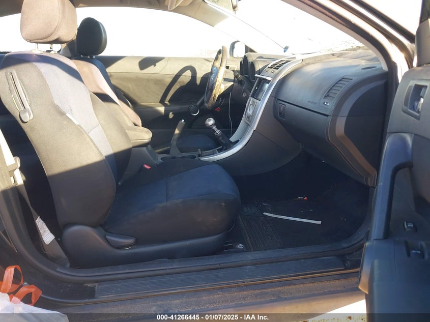 2006 TOYOTA SCION TC VIN: JTKDE167460085472