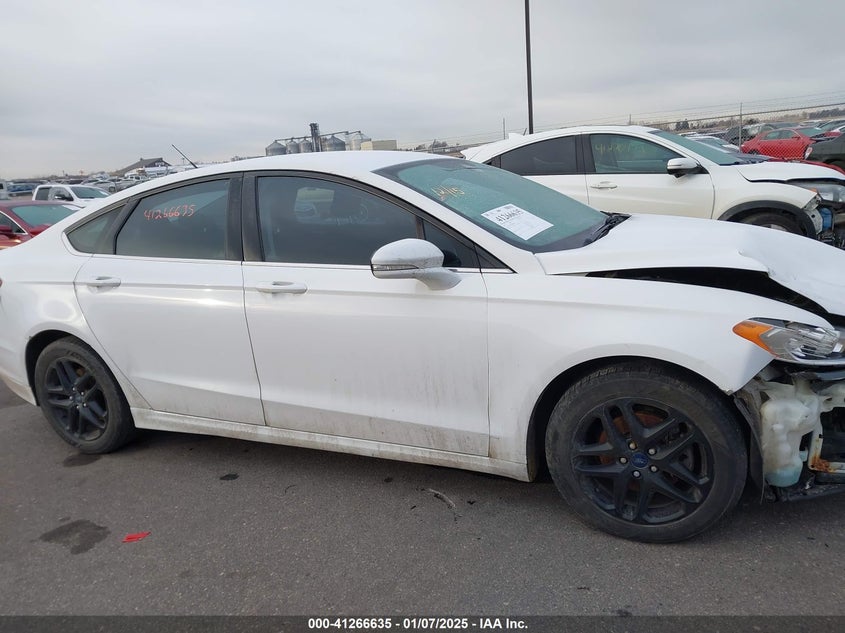 2015 FORD FUSION VIN: 3FA6P0H74FR202491