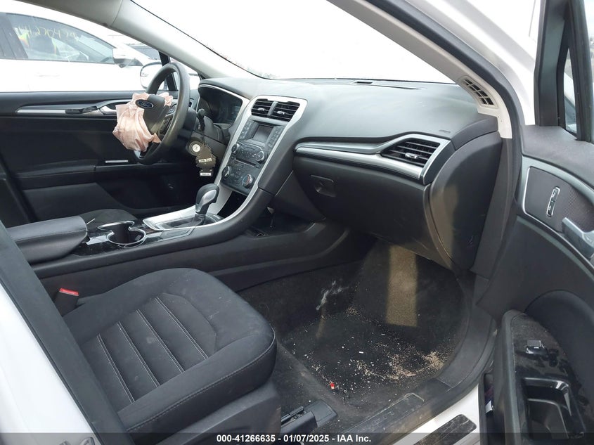 2015 FORD FUSION VIN: 3FA6P0H74FR202491