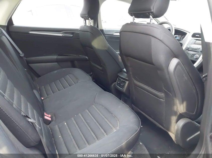 2015 FORD FUSION VIN: 3FA6P0H74FR202491
