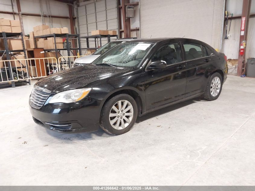 VIN 1C3CCBBB4DN655869 2013 Chrysler 200, Touring no.2