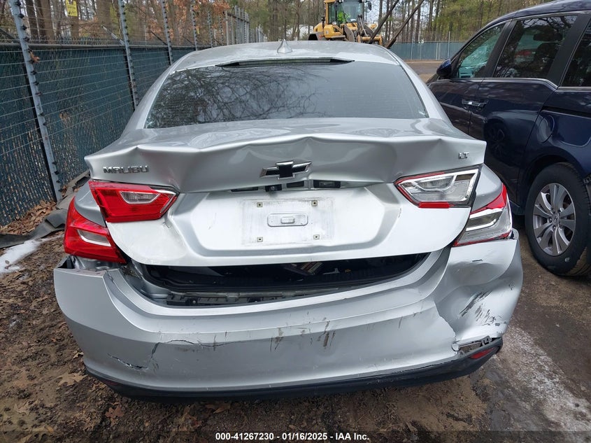 2018 CHEVROLET MALIBU LT - 1G1ZD5ST3JF283100