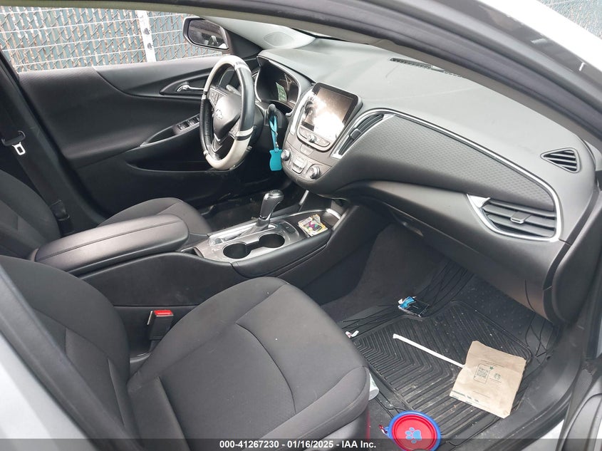 2018 CHEVROLET MALIBU LT - 1G1ZD5ST3JF283100