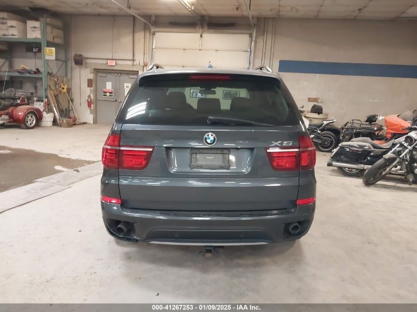 VIN 5UXZV4C50D0B13977 2013 BMW X5 no.16