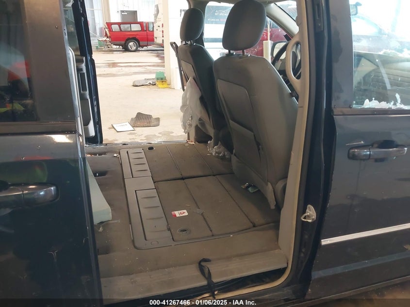 2008 DODGE GRAND CARAVAN VIN: 1D8HN54PX8B164365