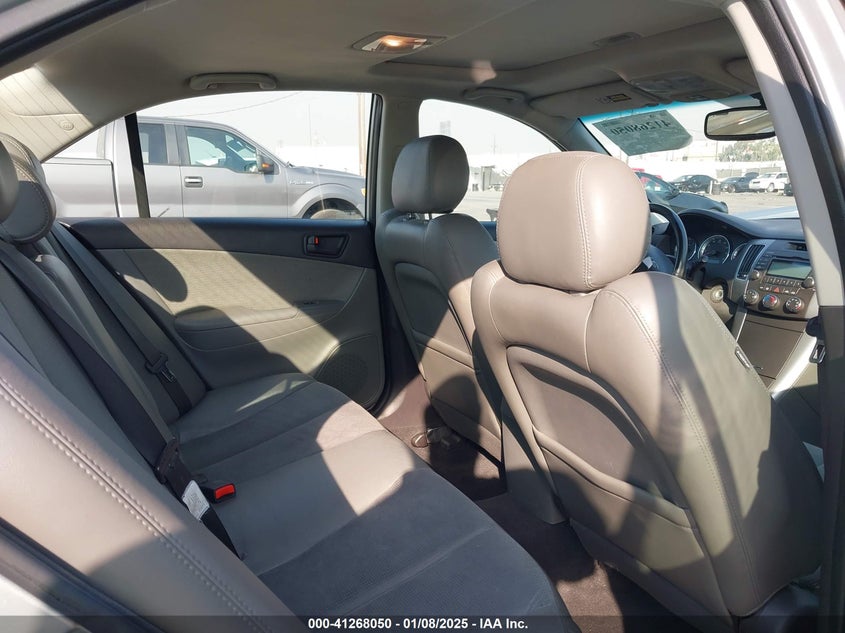 2009 HYUNDAI SONATA VIN: 5NPEU46F99H467947