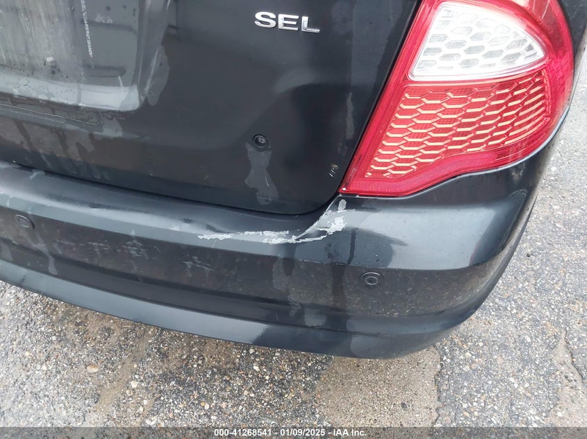 2011 FORD FUSION VIN: 3FAHP0JA5BR302723