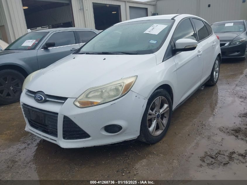 VIN 1FADP3K27EL400940 2014 FORD FOCUS no.2