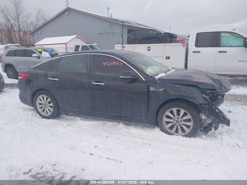 2016 KIA OPTIMA VIN: 5XXGT4L37GG073796