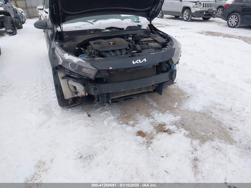 2022 KIA FORTE VIN: 3KPF54AD0NE492094
