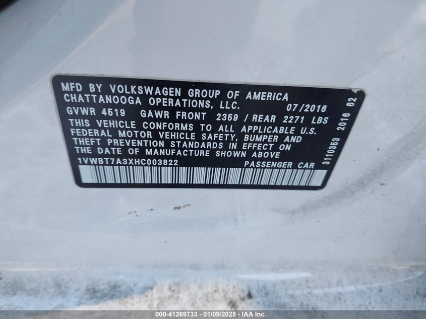 2017 VOLKSWAGEN PASSAT VIN: 1VWBT7A3XHC003822