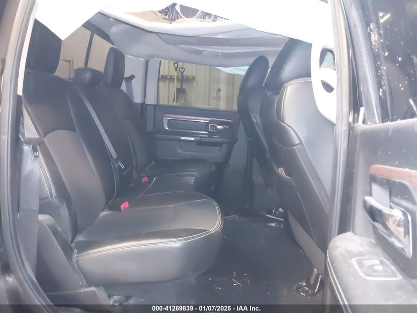 2013 RAM 1500 VIN: 1C6RR7NT9DS672522