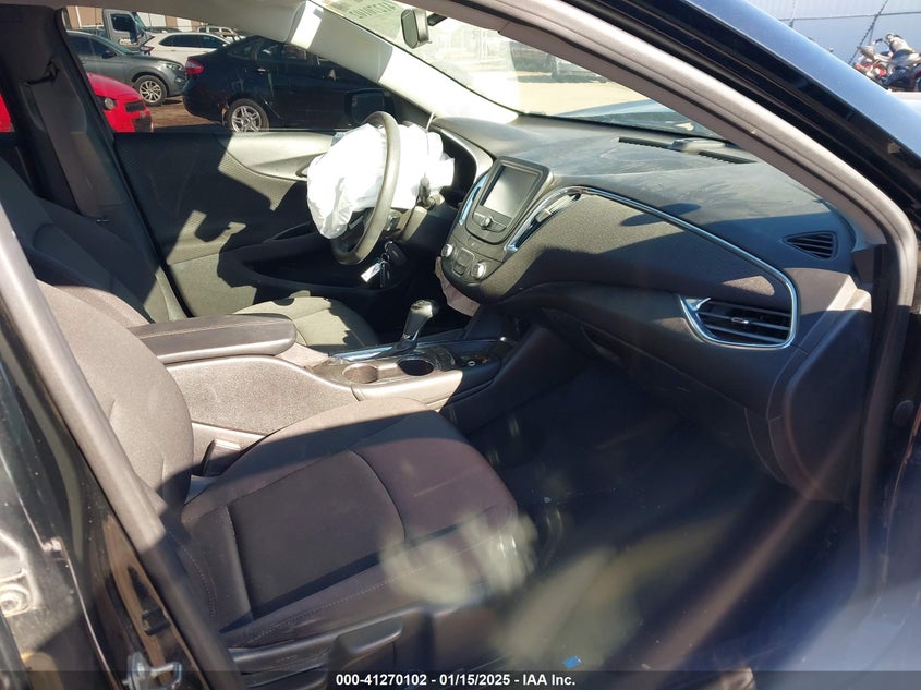 2017 CHEVROLET MALIBU VIN: 1G1ZE5ST4HF217968