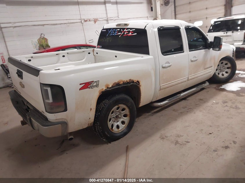 2011 CHEVROLET SILVERADO 1500 VIN: 1GCPKTE39BF169611