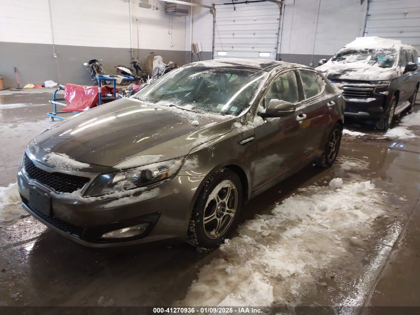 VIN 5XXGN4A79DG251106 2013 KIA Optima, EX no.2