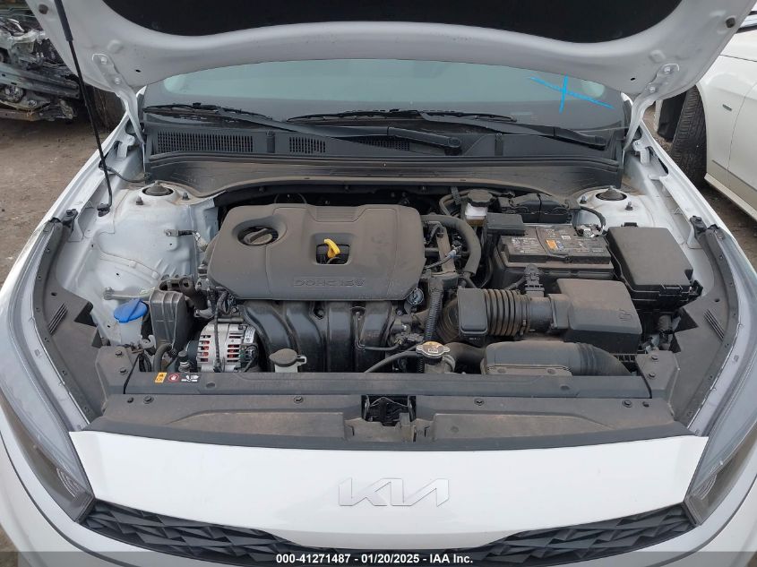 2024 Kia Forte Lxs VIN: 3KPF24AD7RE73774 Lot: 41271487