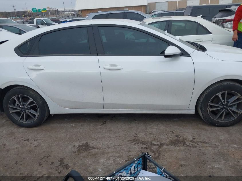 2024 Kia Forte Lxs VIN: 3KPF24AD7RE73774 Lot: 41271487