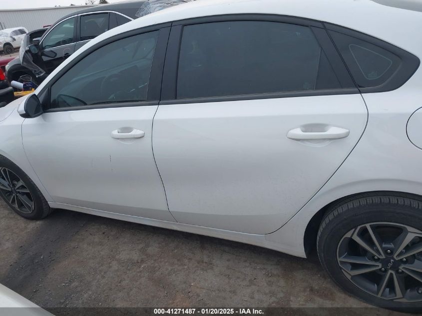 2024 Kia Forte Lxs VIN: 3KPF24AD7RE73774 Lot: 41271487