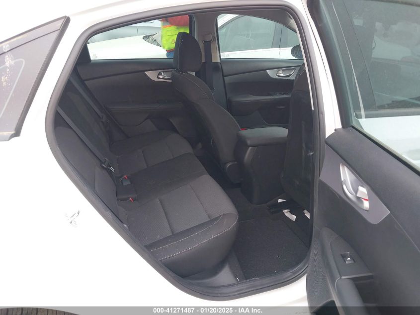 2024 Kia Forte Lxs VIN: 3KPF24AD7RE73774 Lot: 41271487