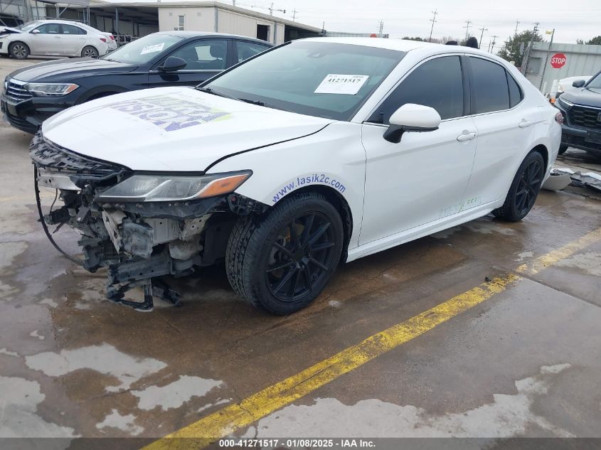 VIN JTNB11HK2J3022899 2018 Toyota Camry, L/Le/Xle/S... no.2