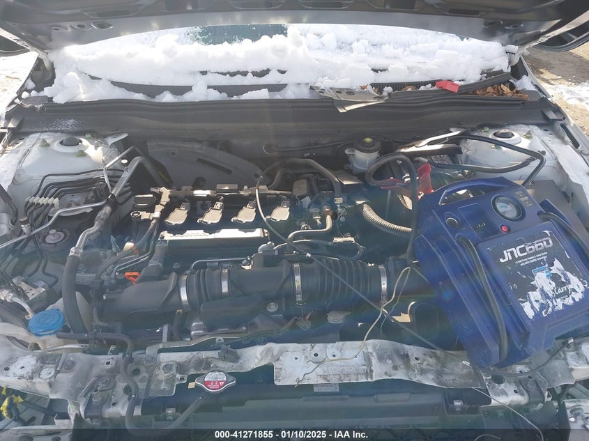 2018 HONDA ACCORD VIN: 1HGCV1F13JA152761