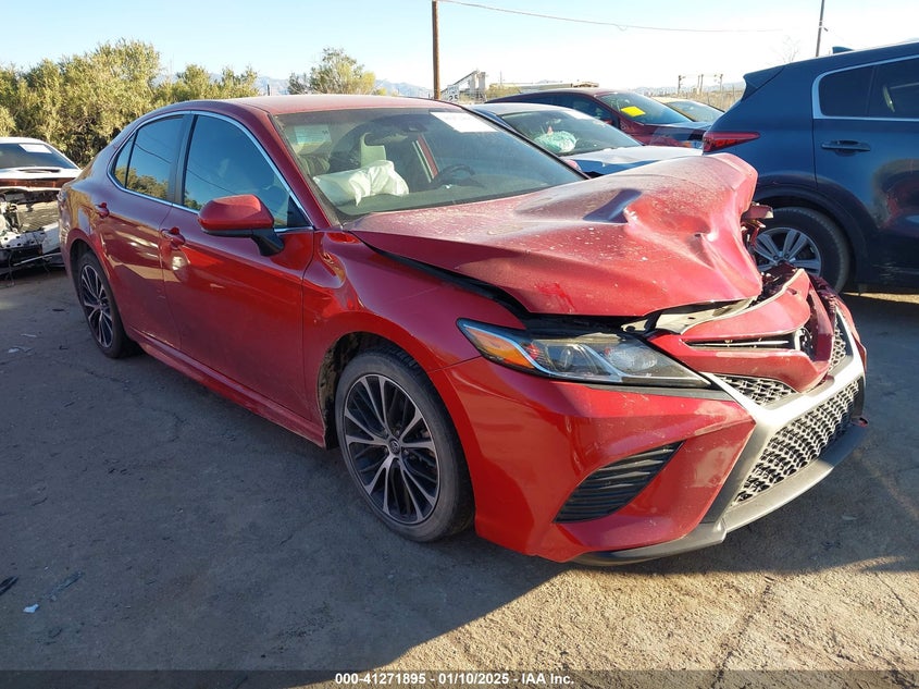 TOYOTA CAMRY SE 2020