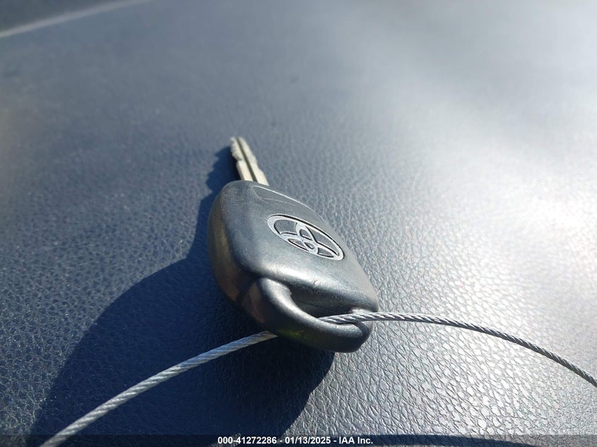 2014 TOYOTA COROLLA LE - 5YFBURHE4EP065738