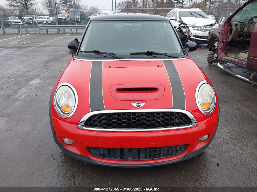 2010 Mini Cooper S VIN: WMWMF7C56ATX43839 Lot: 41272365