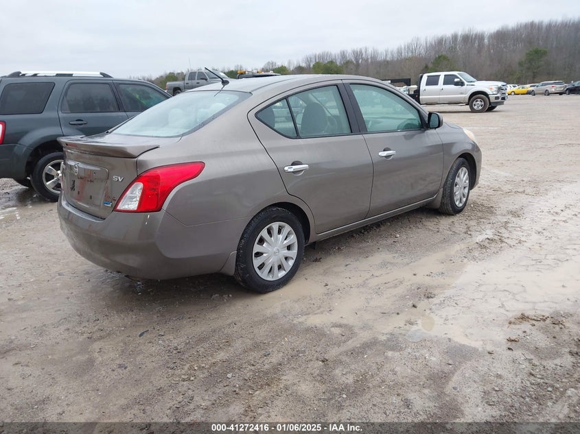 2014 NISSAN VERSA 1.6 SV - 3N1CN7AP6EK464139