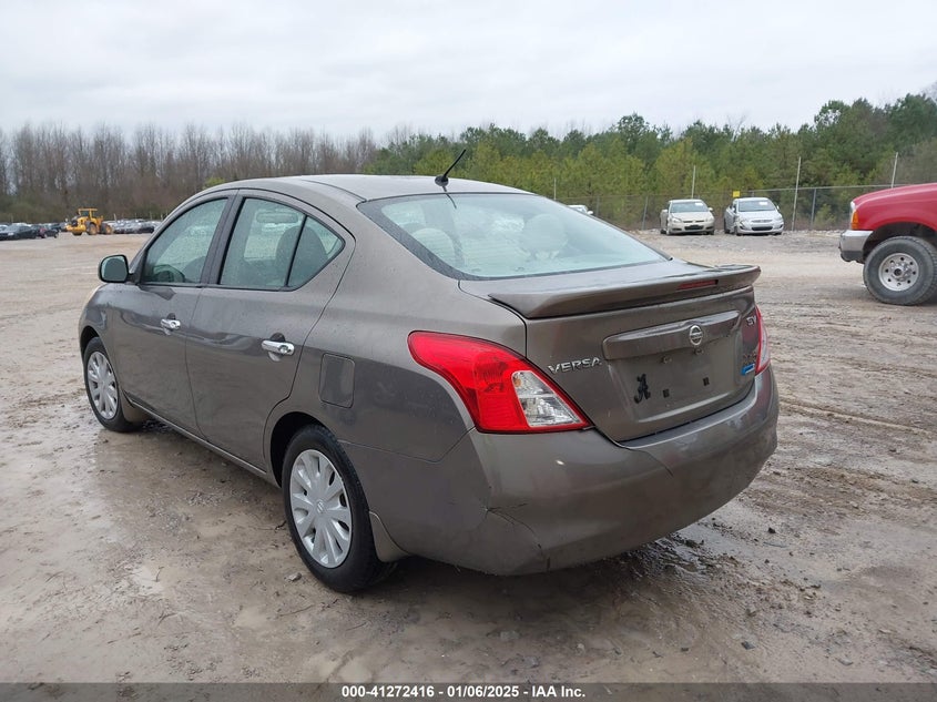 2014 NISSAN VERSA 1.6 SV - 3N1CN7AP6EK464139