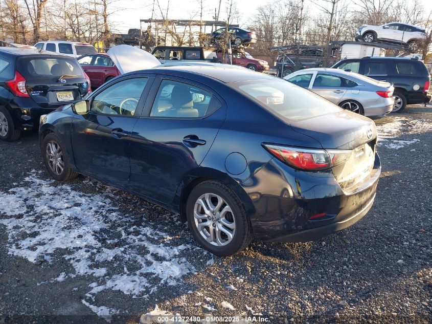 VIN 3MYDLBZVXGY105908 2016 SCION IA no.3