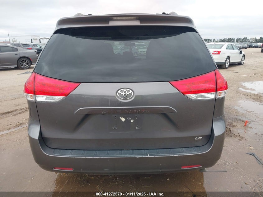 2014 TOYOTA SIENNA LE V6 8 PASSENGER - 5TDKK3DC3ES443532