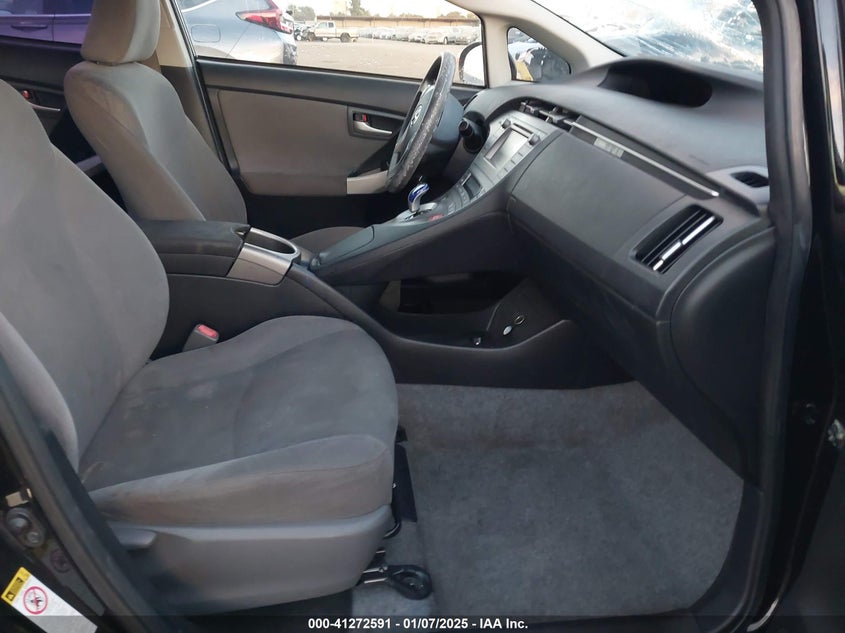 2015 TOYOTA PRIUS VIN: JTDKN3DU5F0437543