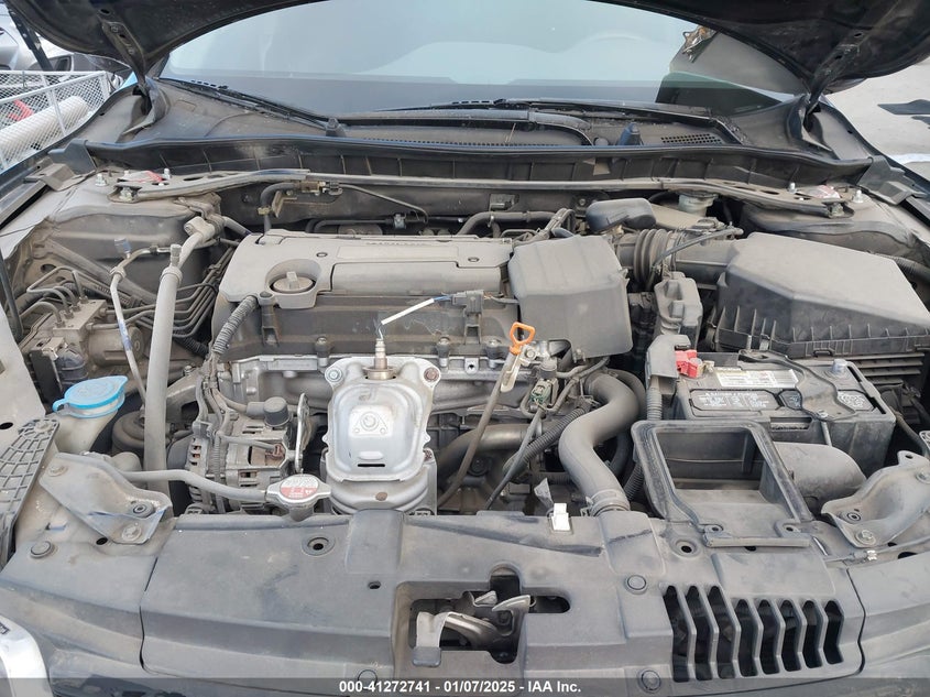 2015 HONDA ACCORD VIN: 1HGCR2F58FA001323