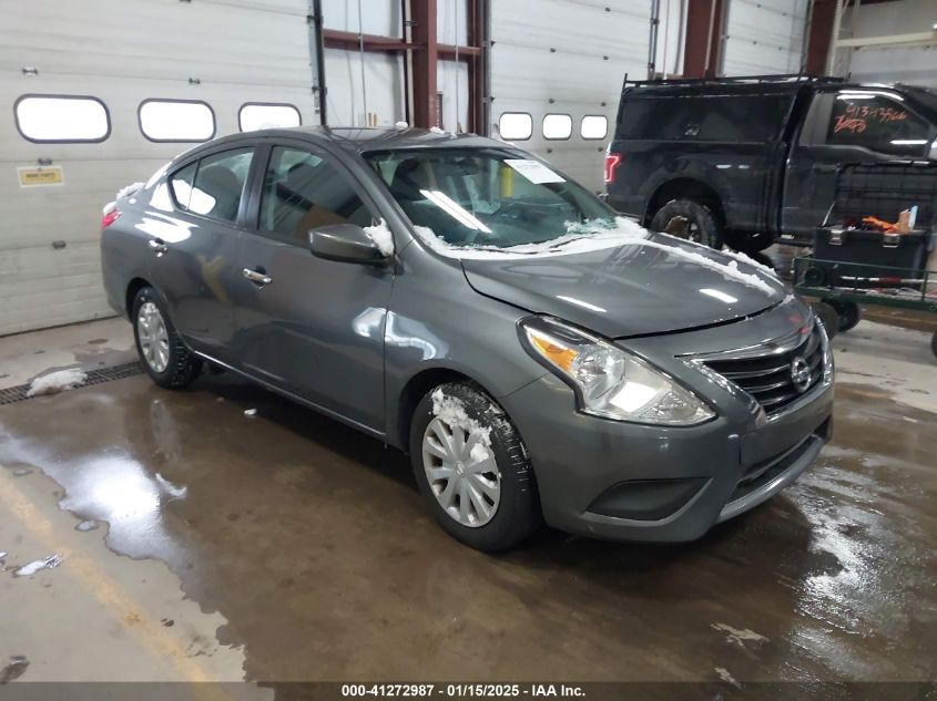 VIN 3N1CN7AP9JL808065 2018 Nissan Versa, 1.6 SV no.1