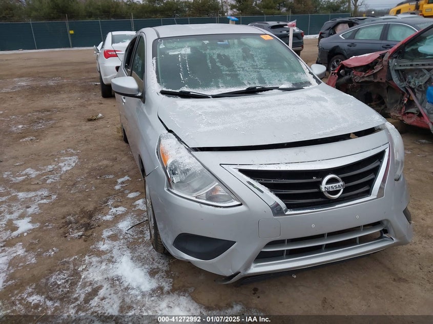 2019 Nissan Versa