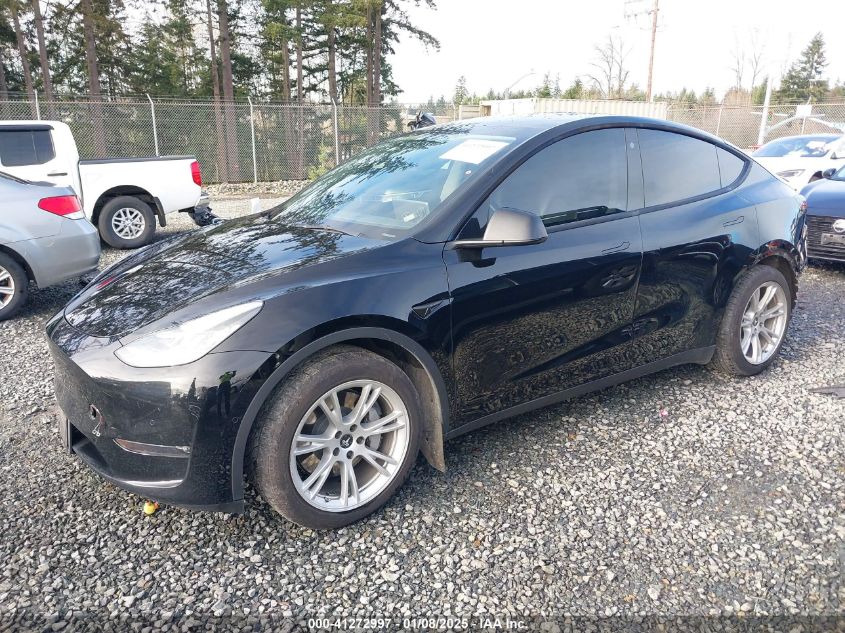 2021 TESLA MODEL Y LONG RANGE DUAL MOTOR ALL-WHEEL DRIVE - 5YJYGAEE6MF200557