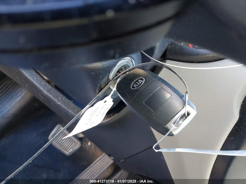2016 KIA SOUL VIN: KNDJN2A21G7320432