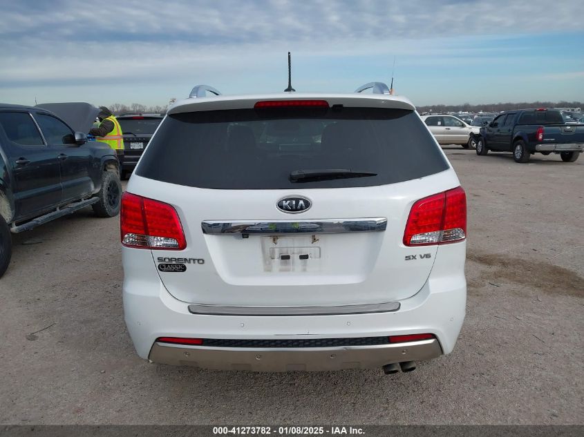 VIN 5XYKWDA20DG394467 2013 KIA SORENTO no.16