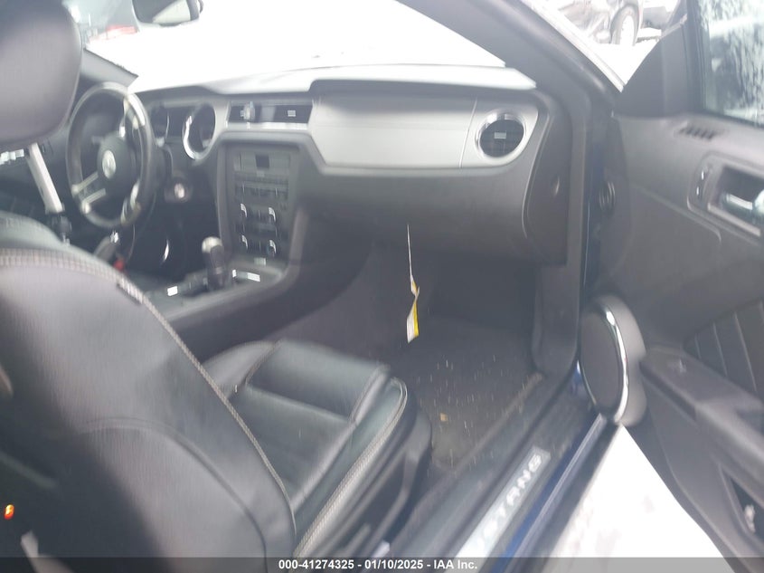 2010 FORD MUSTANG VIN: 1ZVBP8CH2A5176411
