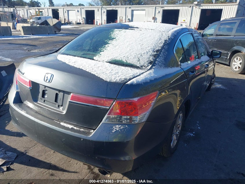 2011 HONDA ACCORD VIN: 1HGCP2F45BA044721