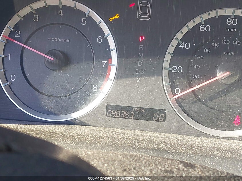 2011 HONDA ACCORD VIN: 1HGCP2F45BA044721