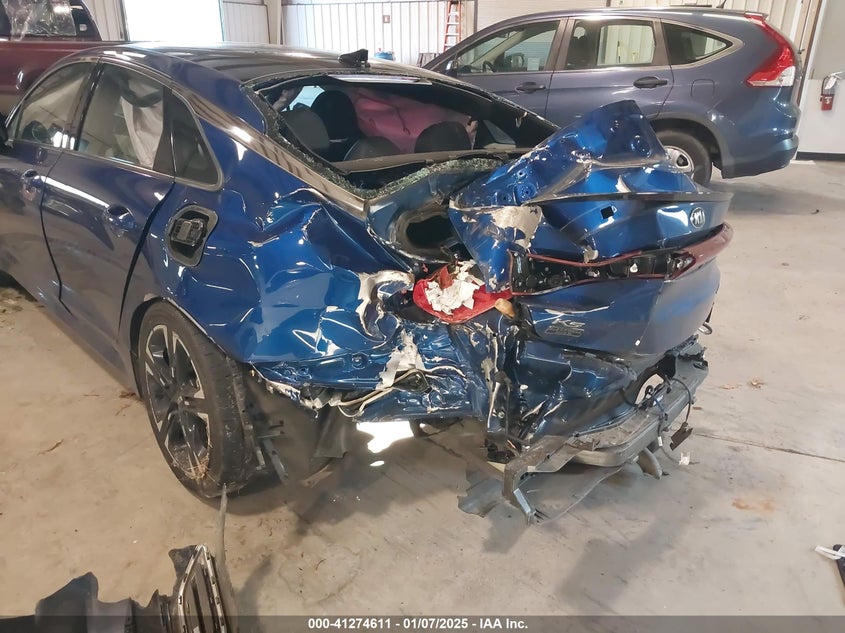 2021 KIA K5 VIN: 5XXG64J27MG076078