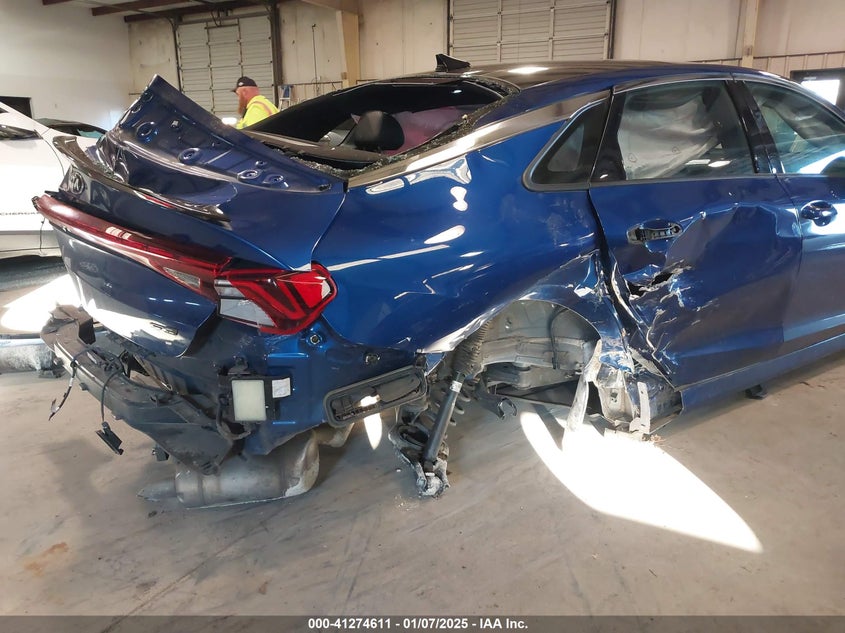 2021 KIA K5 VIN: 5XXG64J27MG076078