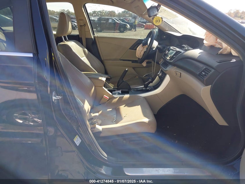 2013 HONDA ACCORD VIN: 1HGCR2F84DA010785